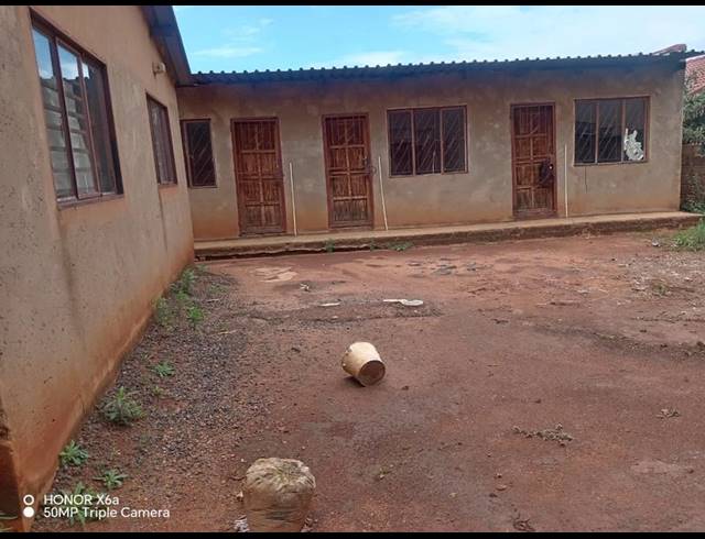 2 BEDROOM HOUSE FOR SALE IN SOSHANGUVE SOUTH